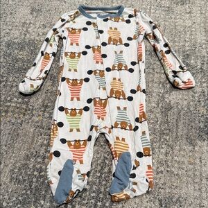 Magnetic Me Striped Bear Print Footie - White, Brown, Orange, Green